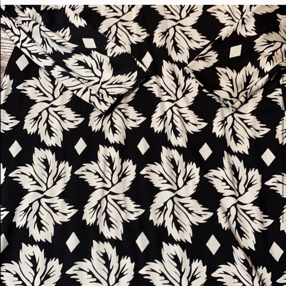 DVF Summer Dress - Picture 3 of 3